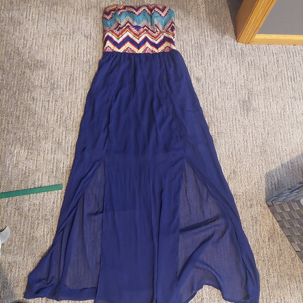 Strapless long dress